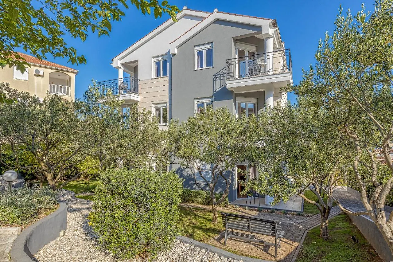 Villa Mihaela Apartman